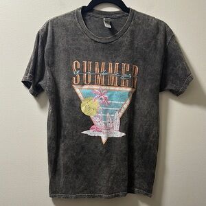 💛Women’s Summer Vibes Triangle Short Sleeve Black Garment Dyed Tee Sz M